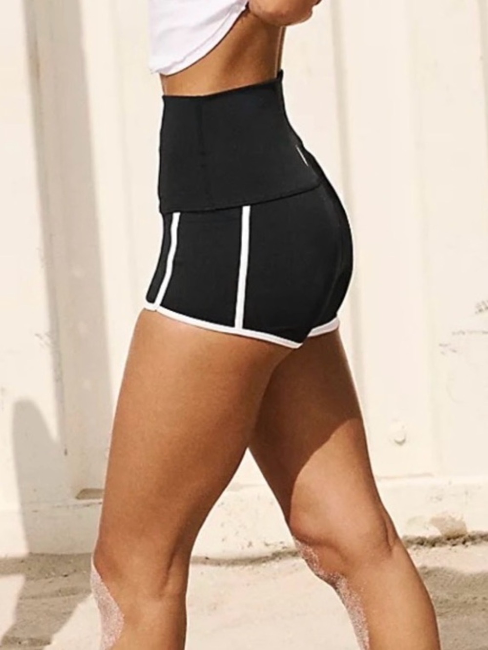 NWT Island Time Shorts in Black |Size Medium